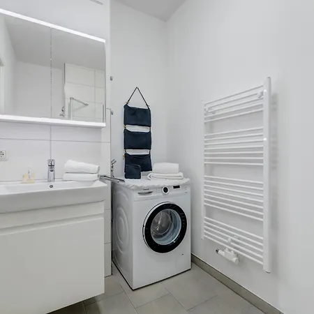 Bernsteinquartier Bq 0558 - Eichenkrone * Kolpinsee